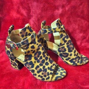 Brown Leopard peep toe booties by Lov Mark